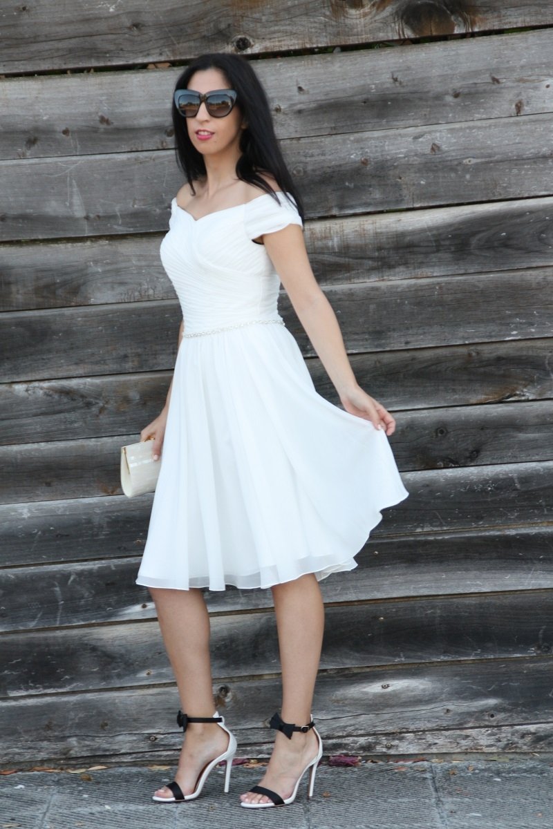 Jjshouse Look vestido Blanco o Fiesta chic , vestidos online The official Web Site of Amanda Chic Post Travels Fashion